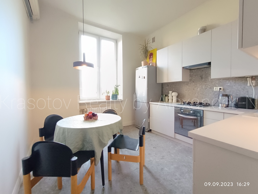 продажа двухкомнатной квартиры номер A-172977 в Приморском районе, фото номер 15